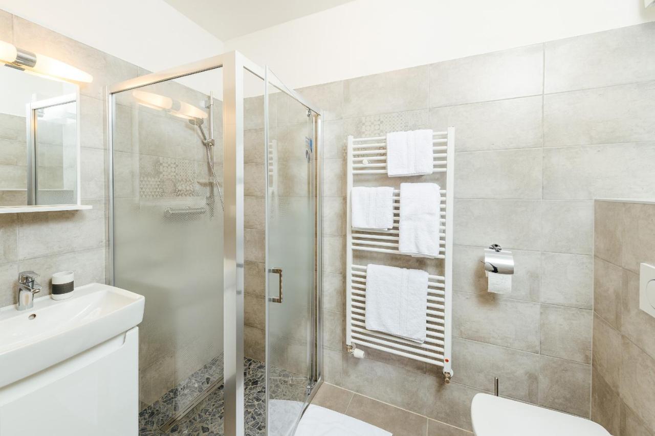 Apartmanovy Dom Grand - Contactless Check In Тренчианске-Теплице Экстерьер фото