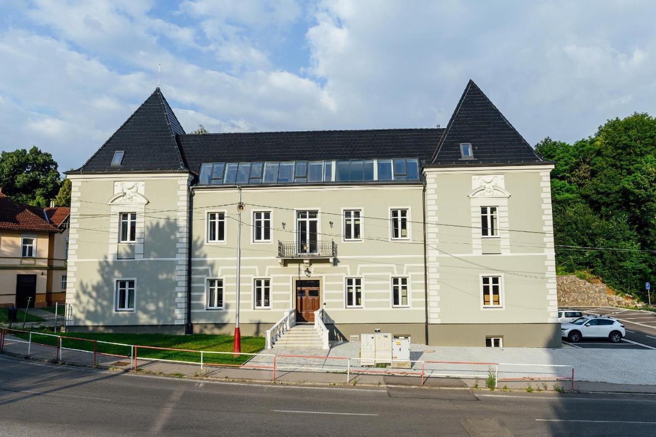 Apartmanovy Dom Grand - Contactless Check In Тренчианске-Теплице Экстерьер фото
